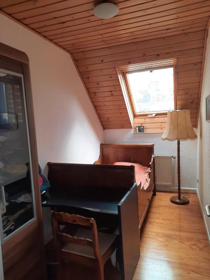Appartement Wohnen Beim Uswatta Liyanage à Troisdorf Extérieur photo